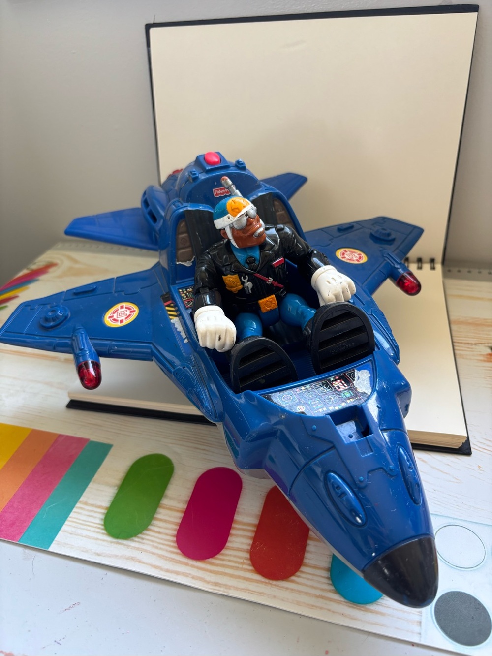 Rescue hero’s jet and figure